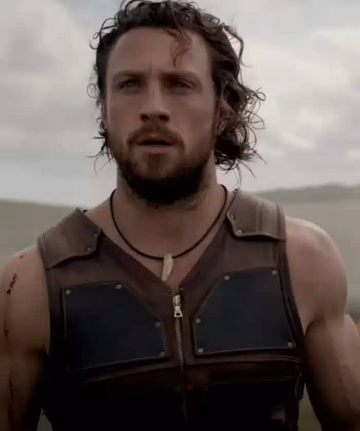 Aaron taylor-johnson kraven the hunter brown vest front view